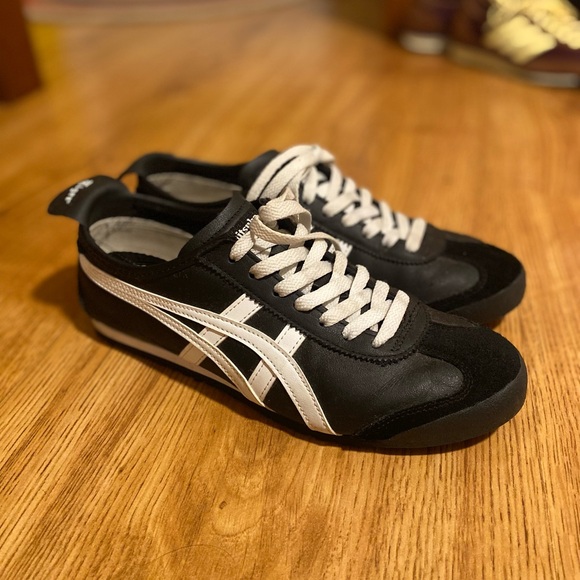 Onitsuka Tiger Mexico 66 Black Sneaker - Picture 4 of 8